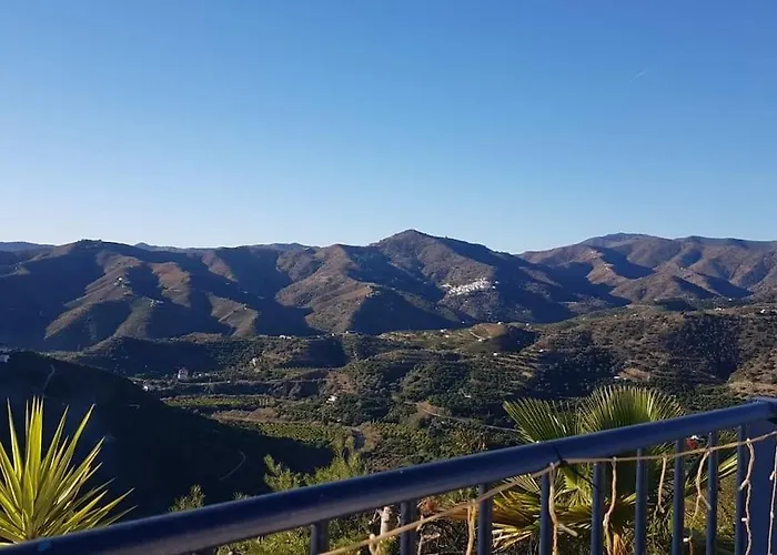 ヴィラ Torre Mit Pool Und Bergpanorama *